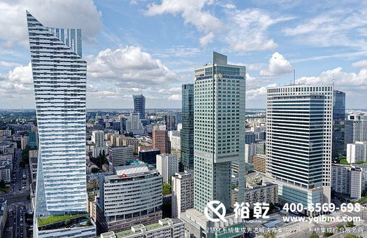 智能化集成系統(tǒng)，大型建筑，自動化管理，節(jié)能增效，科技感